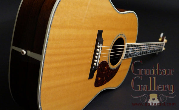 Gibson Guitar: J-45 Vine (2005) – Guitar Gallery