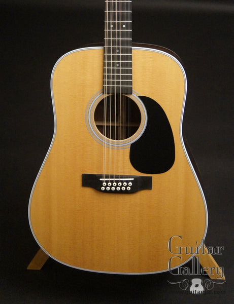 Martin D12-28 Guitar (12 string) – Guitar Gallery