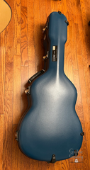 Calton Martin 0-18 guitar case