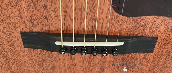 Froggy Bottom R12 Dlx All Mahogany Guitar – Guitar Gallery