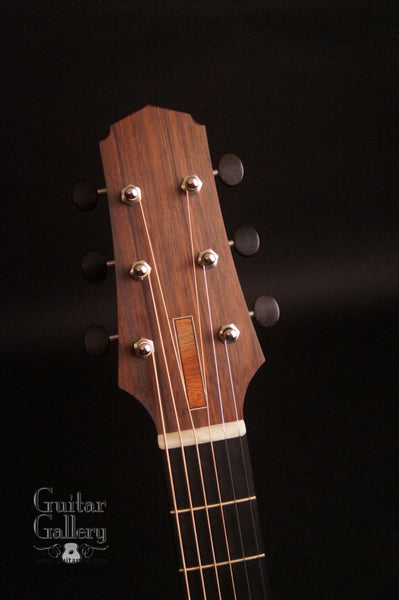 Indian Hill 00 Guitar – Guitar Gallery